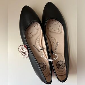 Brand new Black flats